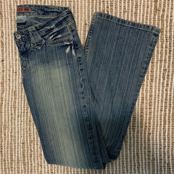 Vintage Low-Rise Parasuco Jeans🤍 - Picture 2 of 3